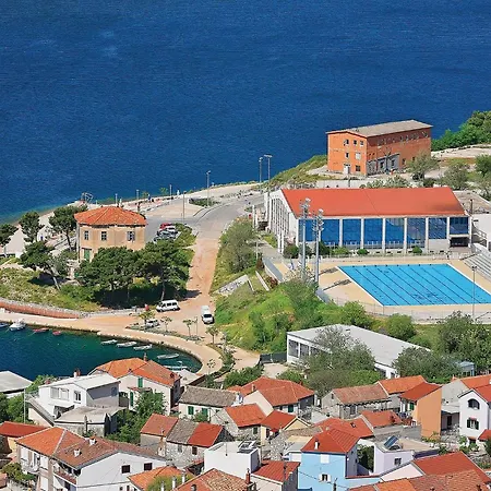 Gorgeous In With Wifi Holiday home Drinovci