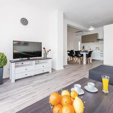 Gorgeous In With Wifi Casa de Férias Drinovci