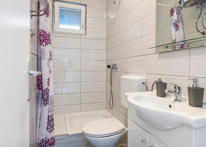 Gorgeous In With Wifi *