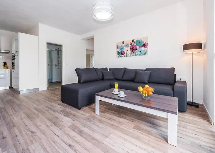 Gorgeous In With Wifi