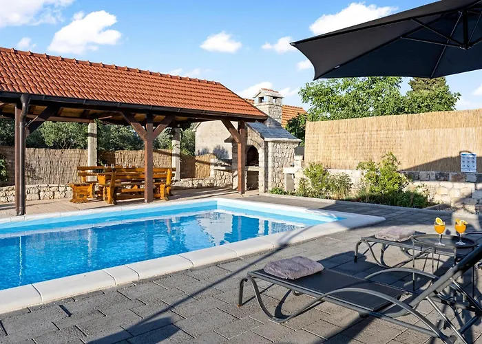 Gorgeous In With Wifi